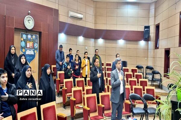 برگزاری آیین تکریم و تجلیل از پژوهشگران برتر ناحیه ۲