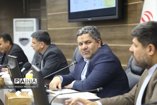 سفر یک‌روزه رئیس کمیسیون عمران مجلس شورای اسلامی و معاون مسکن و ساختمان وزارت راه و شهرسازی به آذربایجان غربی