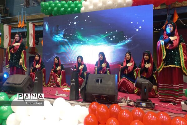 تقدیر از مادران قهرمان و مربیان ورزشی