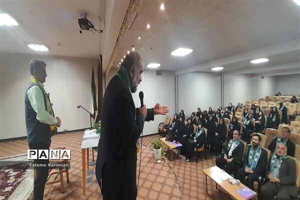 برگزاری کارگاه توانمندسازی مربیان پیشتاز ناحیه ۴ مشهد