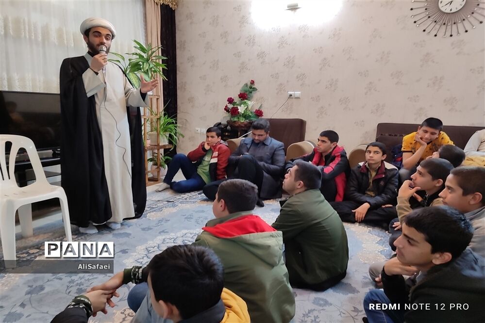 دورهمی نوجوانان و جوانان مسجد امام سجاد (ع) خلیل‌آباد