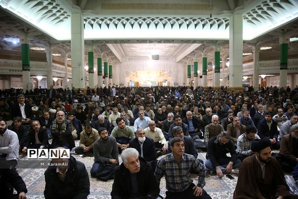 گرامیداشت  سالگرد شهدای حادثه هواپیمای اوکراینی در حرم حضرت معصومه(س)