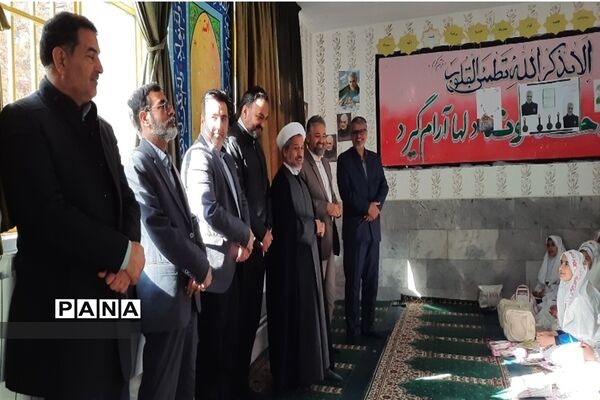 طرح اقامه نماز جماعت  در دبستان حاج حسین عرب
