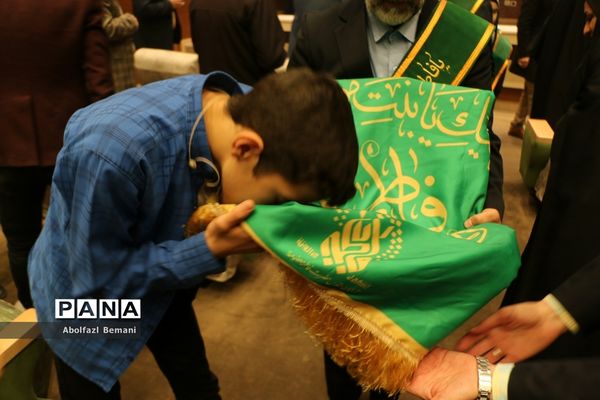 آیین تجلیل از معلمان جهادی و یاوران رضوی مقطع ابتدایی استان قم-1