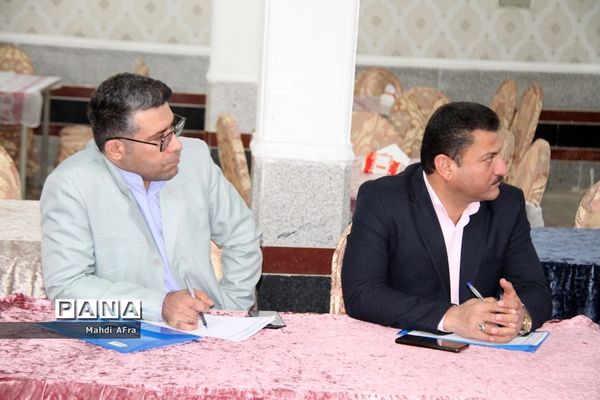 دوره آموزشی کارشناسان فناوری و طرح و برنامه اداره‌کل، نواحی و مناطق آموزش و پرورش خوزستان