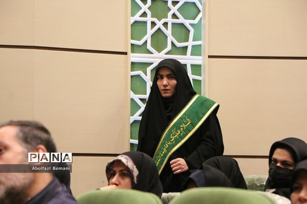 آیین تجلیل از معلمان جهادی و یاوران رضوی مقطع ابتدایی استان قم-2