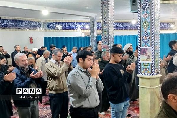 اقامه باشکوه نمازجمعه ‌در شهرستان فیروزکوه
