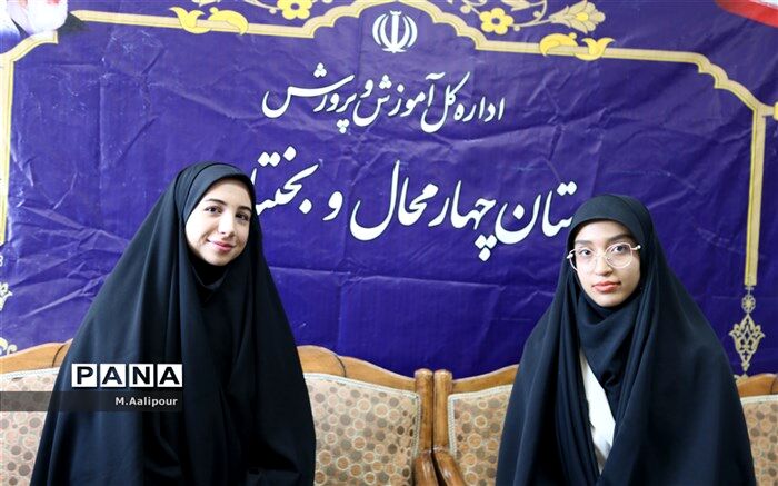 دوستی با دانش‌آموزان راز موفقیت درارتباط موثر با آن‌هاست