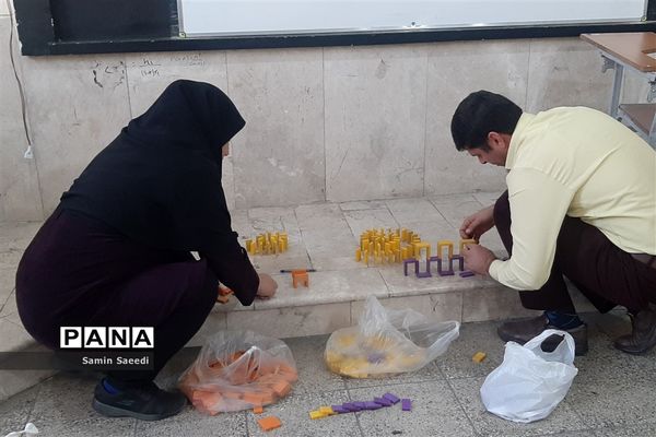 برگزاری دوره آموزشی بازی های فکری رویش ویژه فرهنگیان ناحیه ۳ شیراز