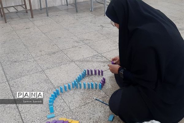 برگزاری دوره آموزشی بازی های فکری رویش ویژه فرهنگیان ناحیه ۳ شیراز