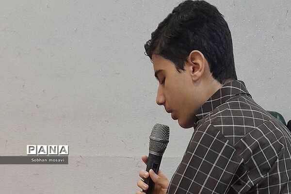 مراسم  پرفیض زیارت عاشورا در دبیرستان علامه طباطبایی ناحیه دو شهر ری