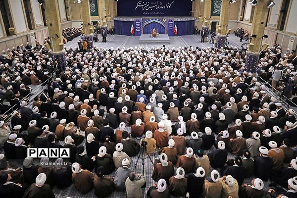 دیدار ائمه جمعه سراسر کشور با رهبر انقلاب