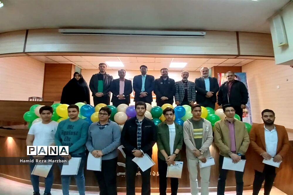 مراسم تقدیر از منتخبان برتر چهل و یکمین جشنواره فرهنگی‌، هنری امید فردا در اسلامشهر