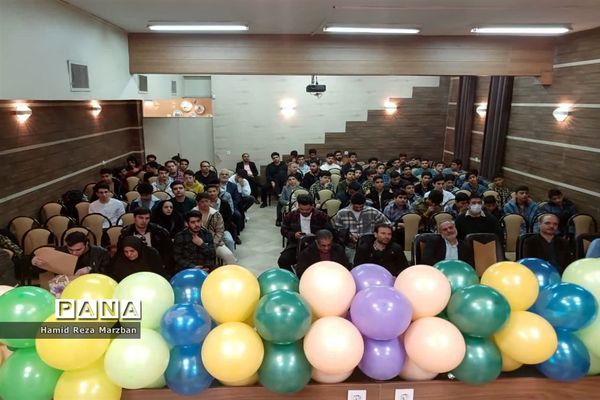 مراسم تقدیر از منتخبان برتر چهل و یکمین جشنواره فرهنگی‌، هنری امید فردا در اسلامشهر