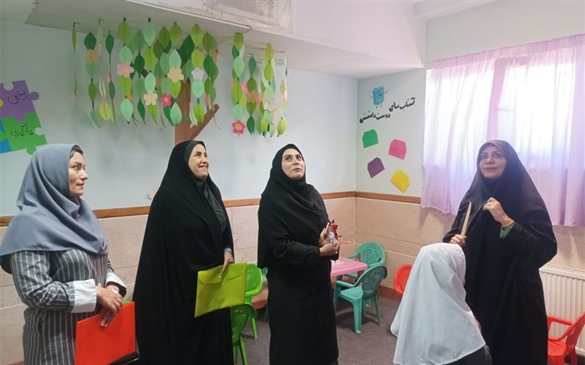 افتتاح کتابخانه و اتاق بازی یادگیری در دبستان شقایق‌ها شهرستان ملارد/فیلم