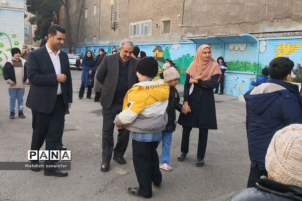 دیدار دوستانه نماینده مجلس شورای اسلامی با دانش‌آموزان اوتیسم آموزشگاه ترنم ناحیه دو شهرری