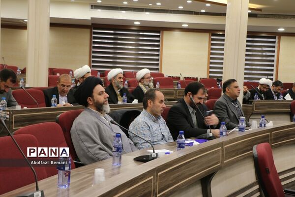نشست هم‌اندیشی ستاد همکاری حوزه‌های علمیه و آموزش و پرورش در قم-1