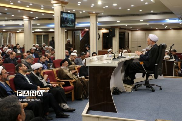 نشست هم‌اندیشی ستاد همکاری حوزه‌های علمیه و آموزش و پرورش در قم-2