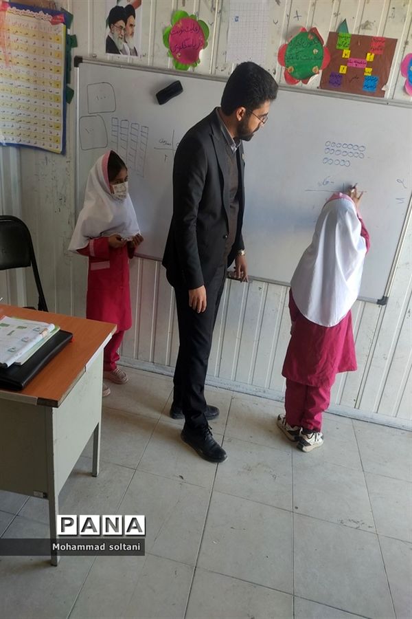 بازدید از 135 آموزشگاه عشایری با حضور سرگروه‌های آموزش و پرورشی عشایر فارس