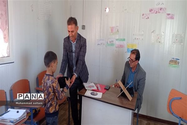 بازدید از 135 آموزشگاه عشایری با حضور سرگروه‌های آموزش و پرورشی عشایر فارس