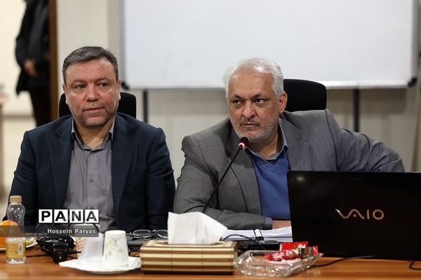 شانزدهمین گردهمایی اعضای شورای معاونان و مدیران‌کل استان‌ها