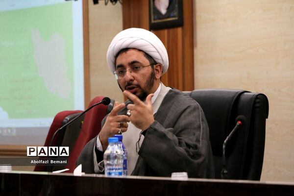 نشست تخصصی معاونان پرورشی و فرهنگی آموزش و پرورش سراسر کشور در قم