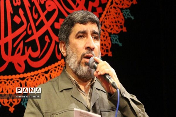 اجتماع بزرگ گرامیداشت سپهبد حاج قاسم سلیمانی در حسینه بزرگ اوین