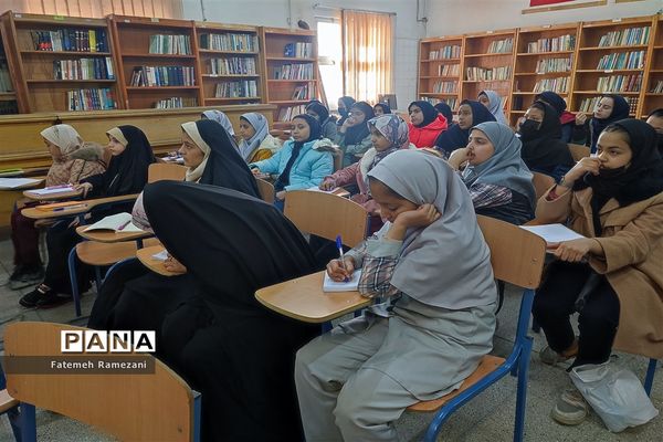 کارگاه‌های آموزشی در پژوهش‌سرای ابوریحان بیرونی ناحیه ۵ مشهد