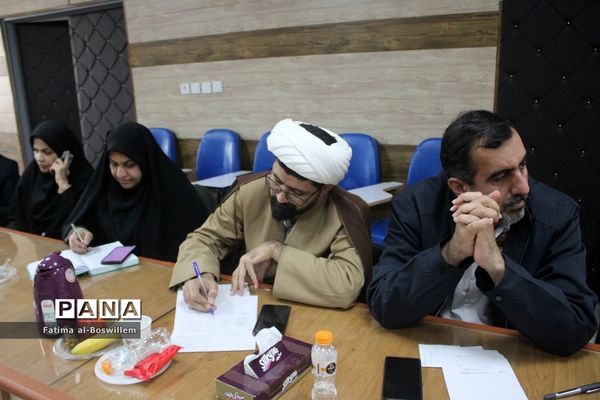 نشست هم اندیشی فعالیت های پرورشی و فرهنگی آموزش و پرورش استان بوشهر