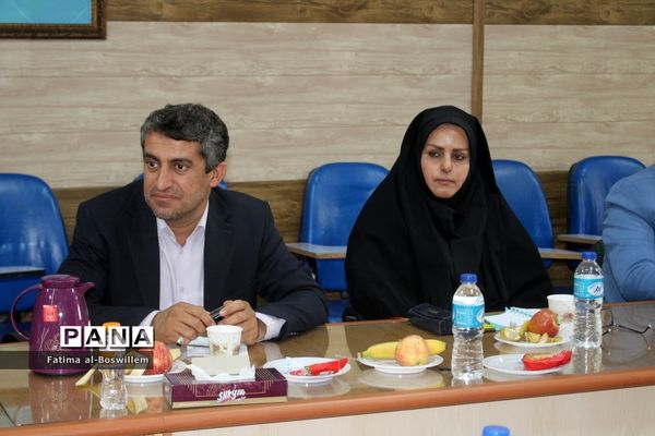 نشست هم اندیشی فعالیت های پرورشی و فرهنگی آموزش و پرورش استان بوشهر