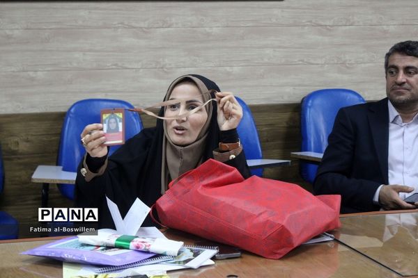 نشست هم اندیشی فعالیت های پرورشی و فرهنگی آموزش و پرورش استان بوشهر