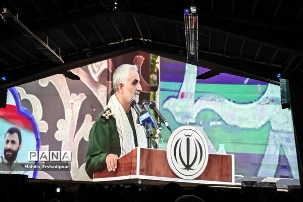 برگزاری نمایش شهید القدس  در بوستان ولایت تهران