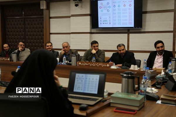 نشست فصلی مأمورین و رابطین سازمان دانش‌آموزی شهرستان‌های استان تهران