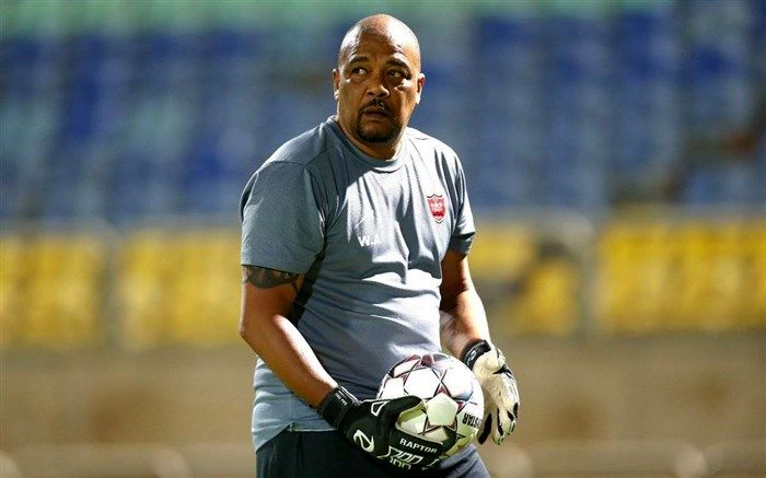 مربی پرسپولیس از این تیم جدا شد