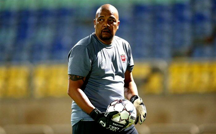 مربی پرسپولیس از این تیم جدا شد