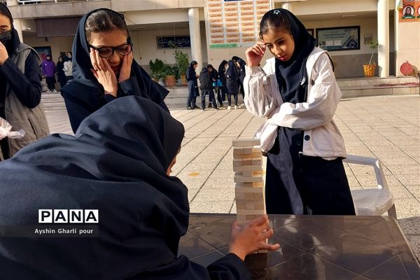 المپیاد رویش در مدرسه بهشتی دو  ناحیه یک  شیراز