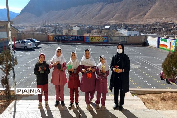 برگزاری روز بدون کیف و کتاب در دبستان بوستان شهرستان بن