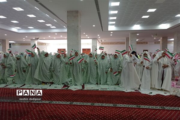 جشن تکلیف با حضور 7 هزار دانش‌آموز در بندرعباس