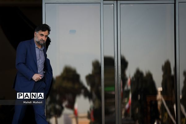 حاشیه جلسه هیات دولت - ۲۷ دی