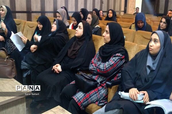 طرح شهید همت با موضوع ارتقا صلاحیت حرفه ای در شهرستان قرچک