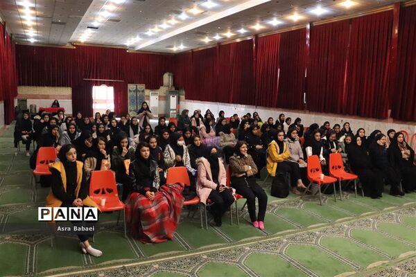 اردوی هفت سنگ  دانش‌آموزان  دختر استان آذربایجان شرقی