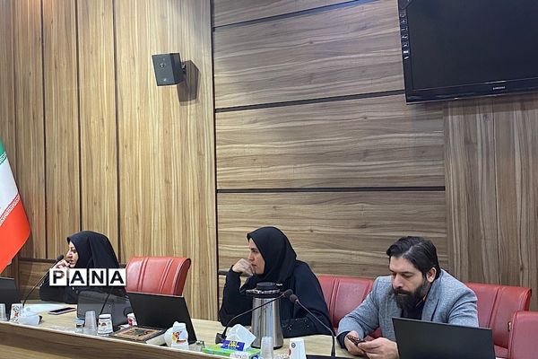 برگزاری کارگاه آموزشی تحکیم خانواده ویژه کارکنان دستگاه‌های دولتی در اداره‌کل شهرستان‌های استان تهران