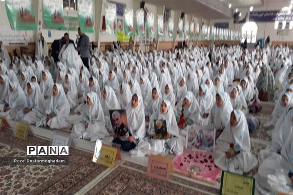 آیین جشن فرشته‌ها در مصلی امام خامنه‌ای(مدظله العالی) شهرستان شیروان