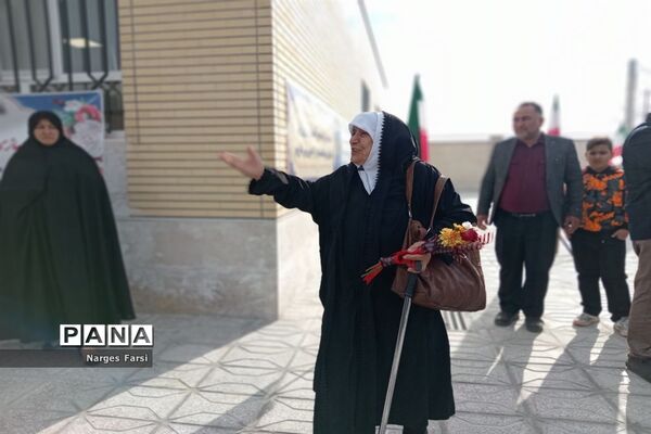 افتتاح طرح توسعه 3 کلاسه دبستان برکت محمود‌آباد قم