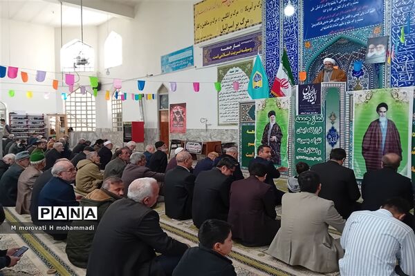 حضور مدیرکل آموزش پرورش در نمازجمعه شهر آشخانه