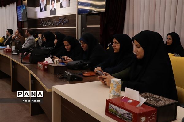 کارگاه تربیت مدرسی و رابط مشاوره دانش‌آموزی آذربایجان شرقی