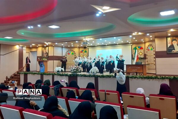 همایش الگوی سوم زن مسلمان ایرانی در منطقه۱۳