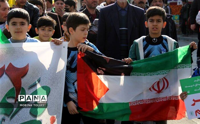 ‌مردم پای آرمان‌های امام و انقلاب ایستاده‌اند و استکبار‌‌ستیزی را یک اصل برای خود می‌دانند