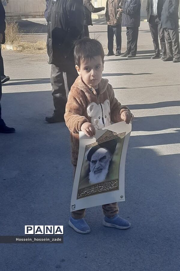 حضور گسترده مردم اسفراین در جشن ۴۵ سالگی انقلاب