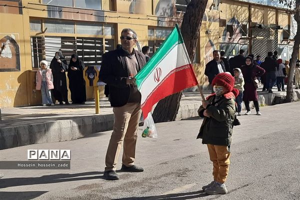 حضور گسترده مردم اسفراین در جشن ۴۵ سالگی انقلاب